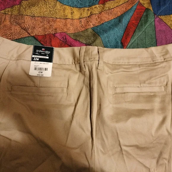 St Johns Bay BISCOTTI CAPRIS - Picture 10 of 10